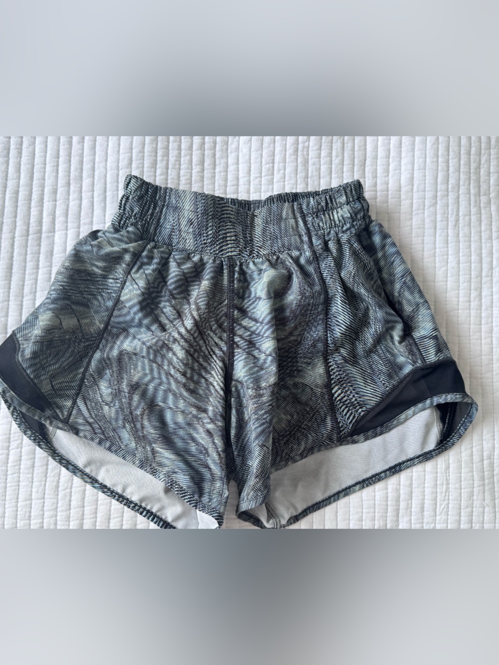 lululemon athletica Gray Patterned Running Shorts